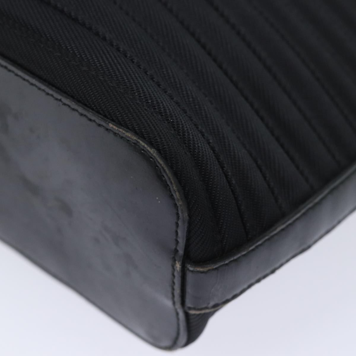 Gucci Bamboo Black Synthetic Handbag ()