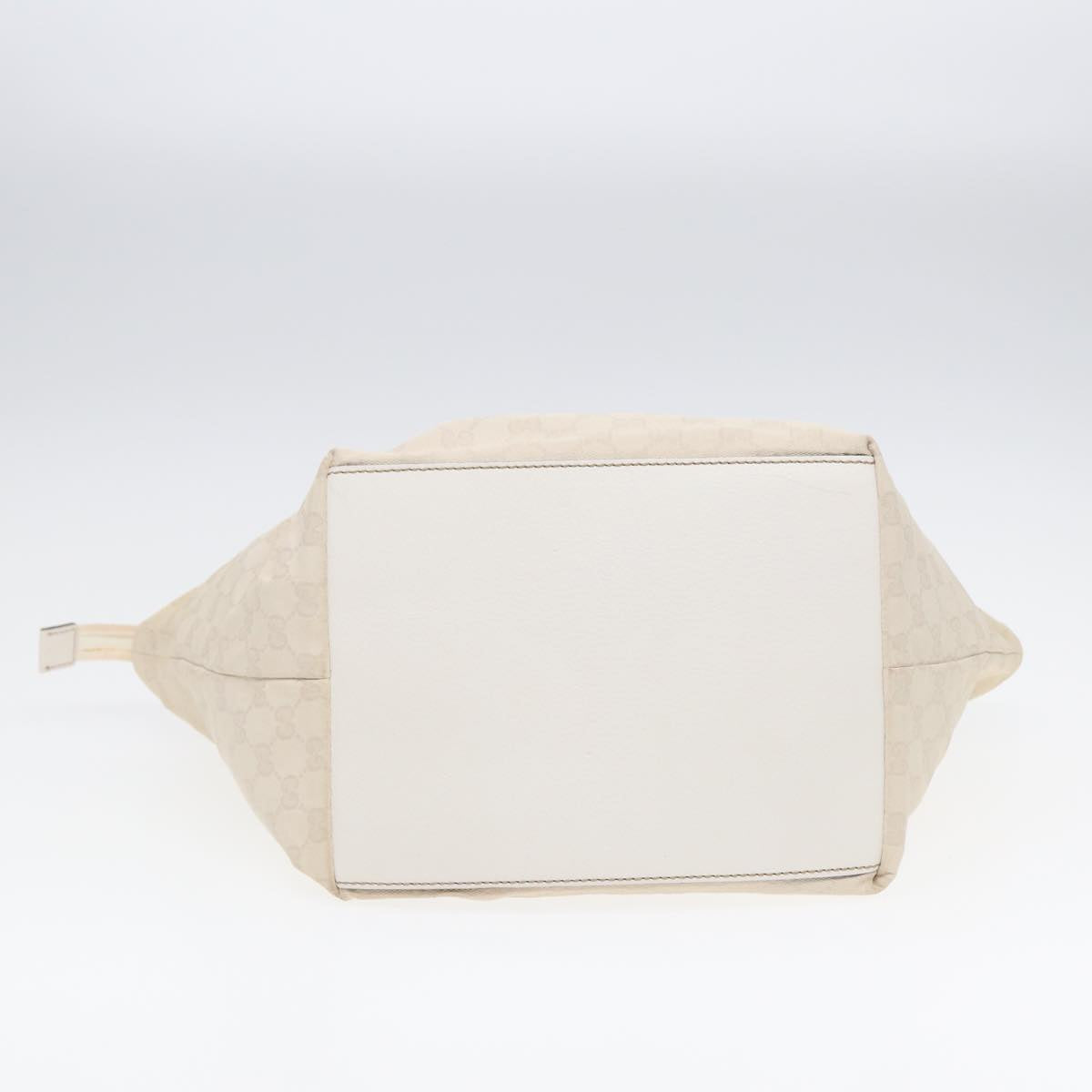 Gucci Gg Canvas White Canvas Tote Bag ()