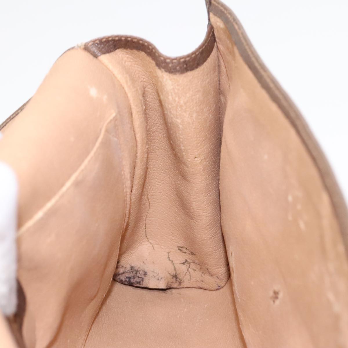 Gucci Beige Canvas Clutch Bag ()