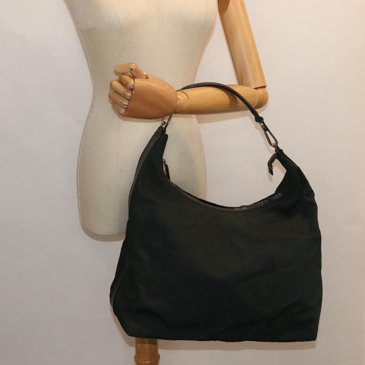 Gucci Hobo Khaki Synthetic Shoulder Bag ()