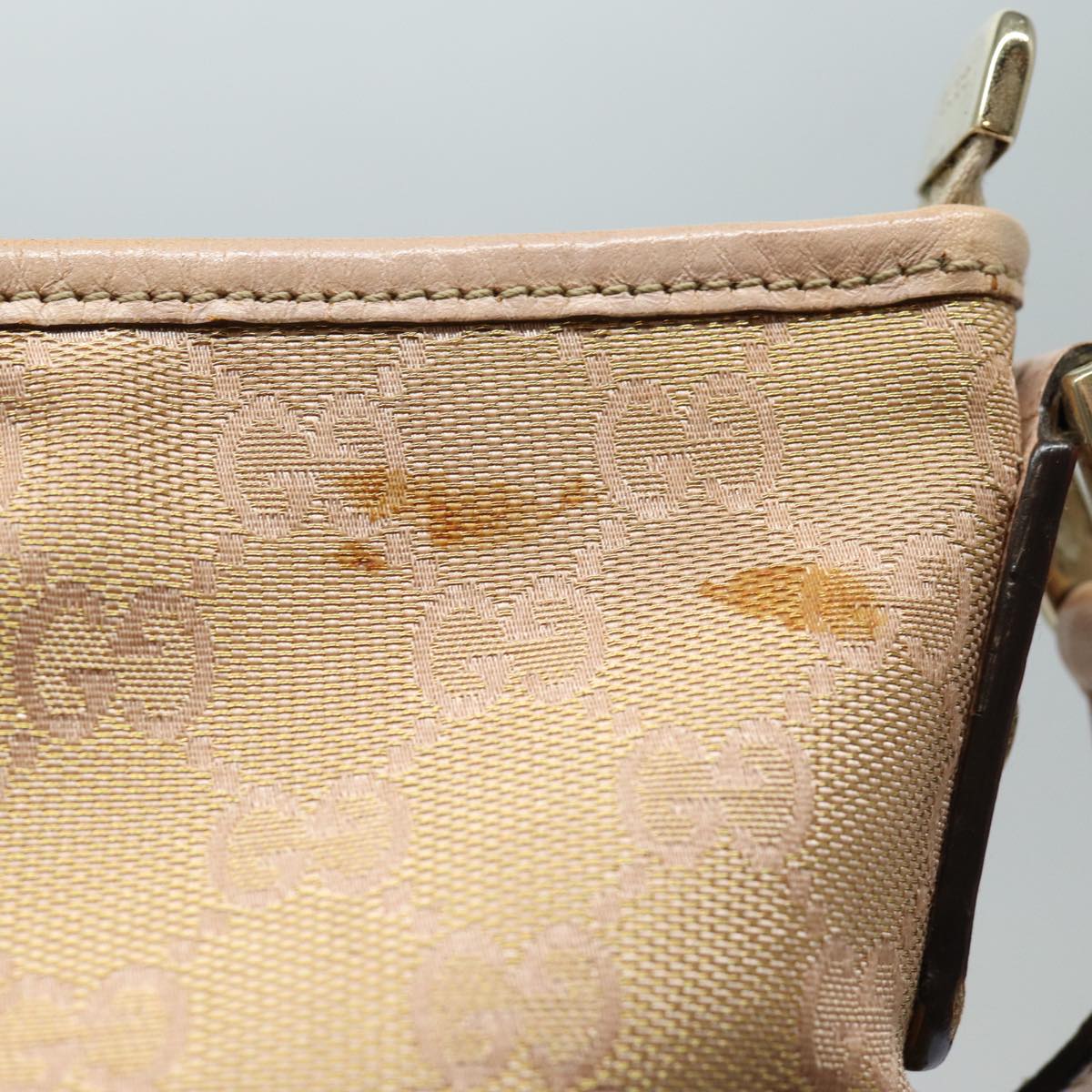 Gucci Gg Canvas Pink Canvas Shoulder Bag ()