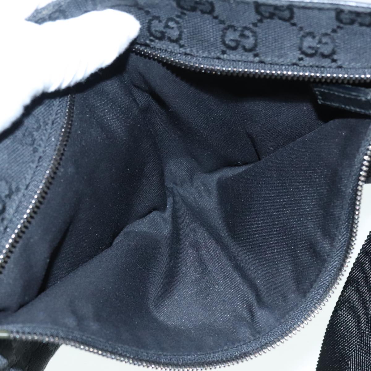 Gucci Black Canvas Shoulder Bag ()