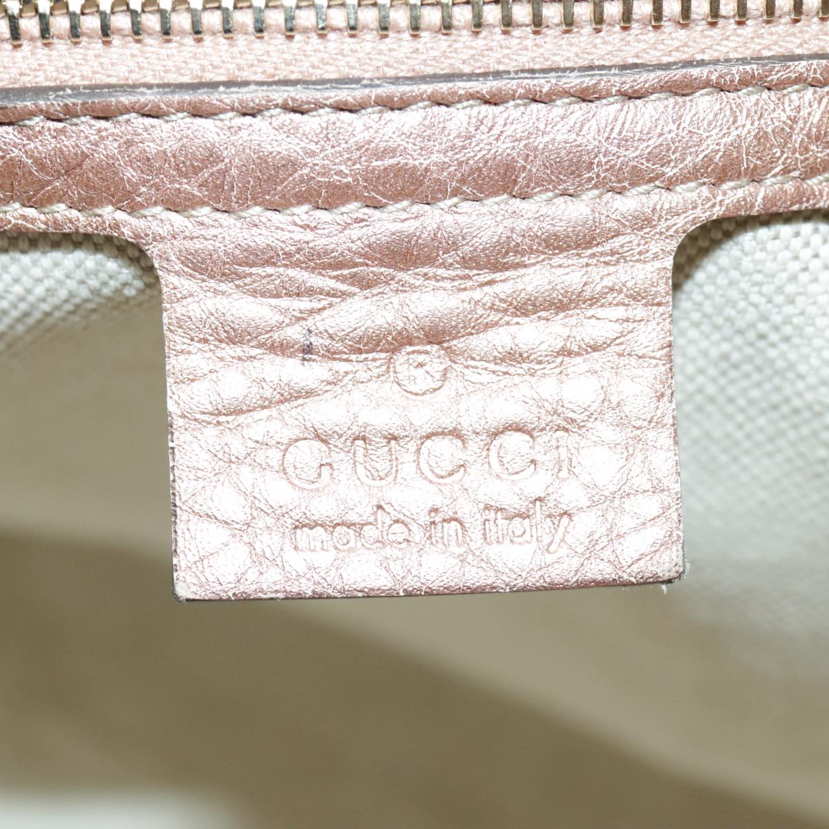 Gucci Bamboo Pink Leather Handbag ()