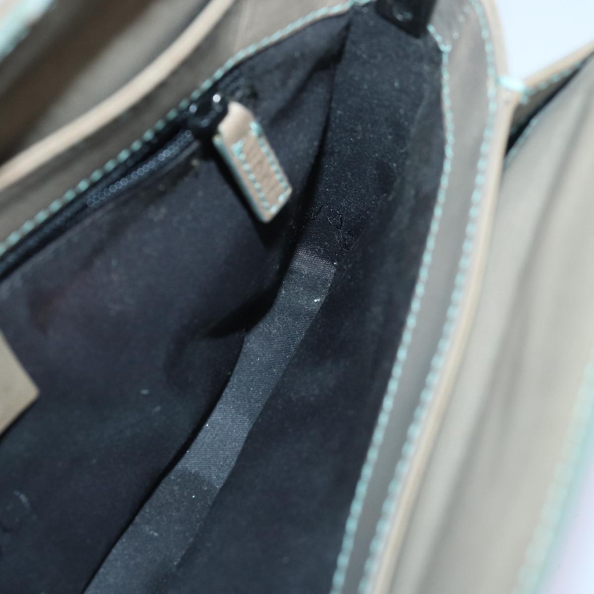 Gucci Brown Leather Handbag ()