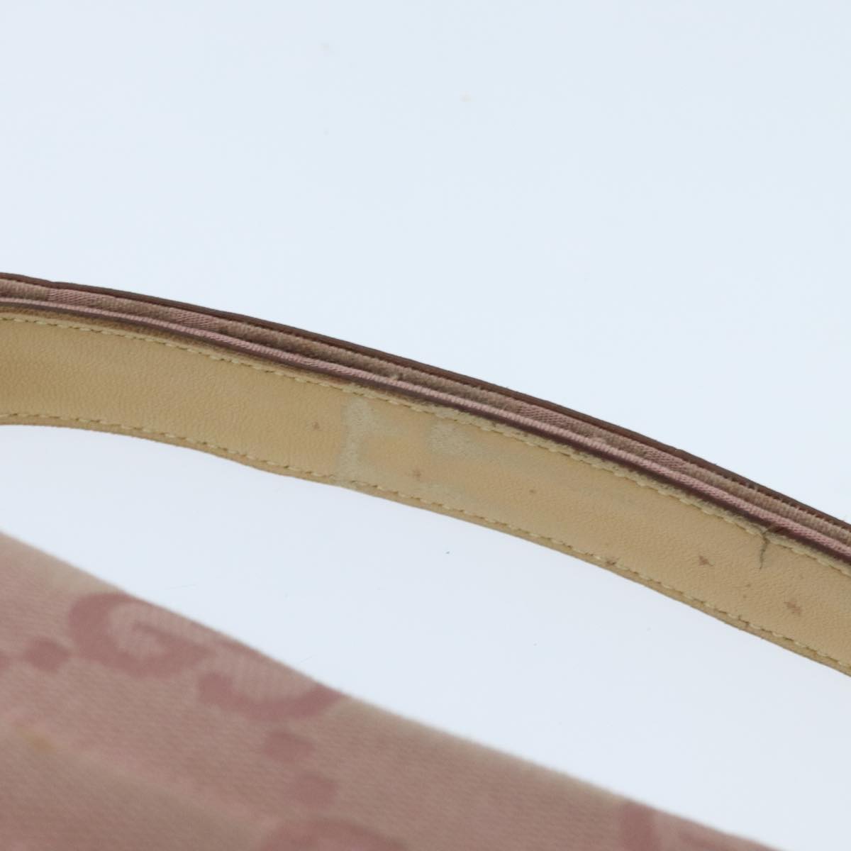 Gucci Gg Canvas Pink Canvas Shoulder Bag ()