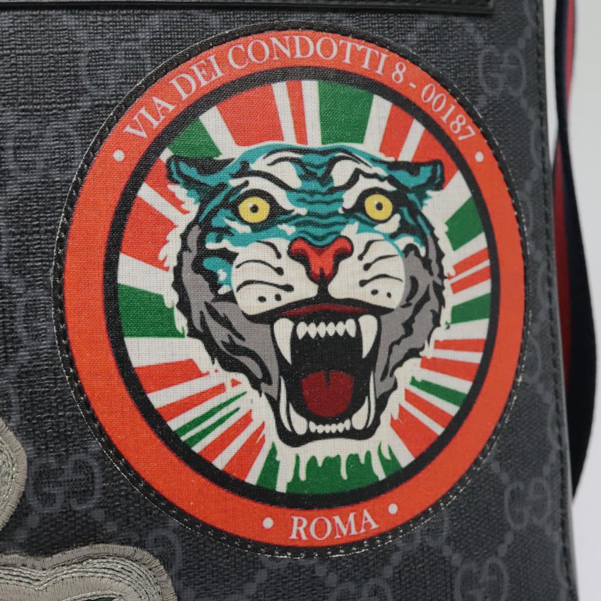 Gucci Jackie Black Canvas Shoulder Bag ()