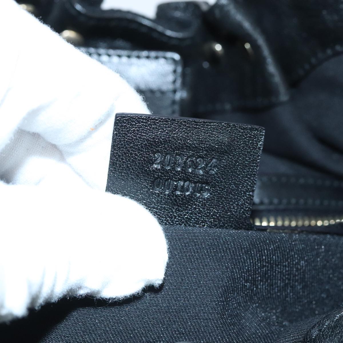 Gucci Black Canvas Handbag ()