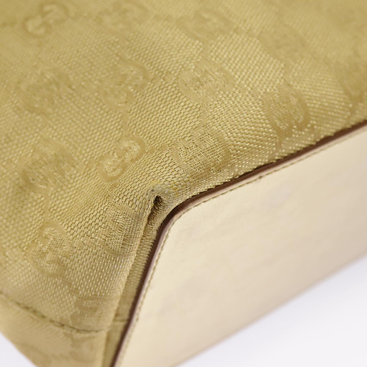 Gucci Gold Canvas Tote Bag ()