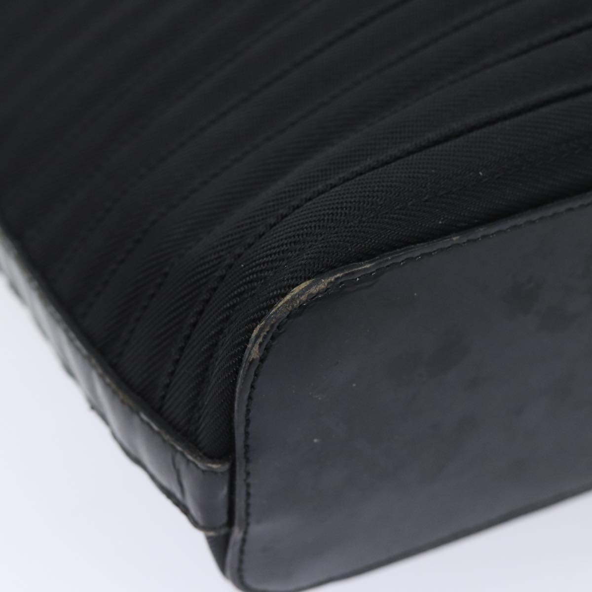 Gucci Bamboo Black Synthetic Handbag ()