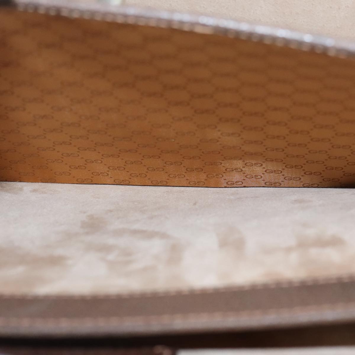 Gucci Brown Leather Travel Bag ()