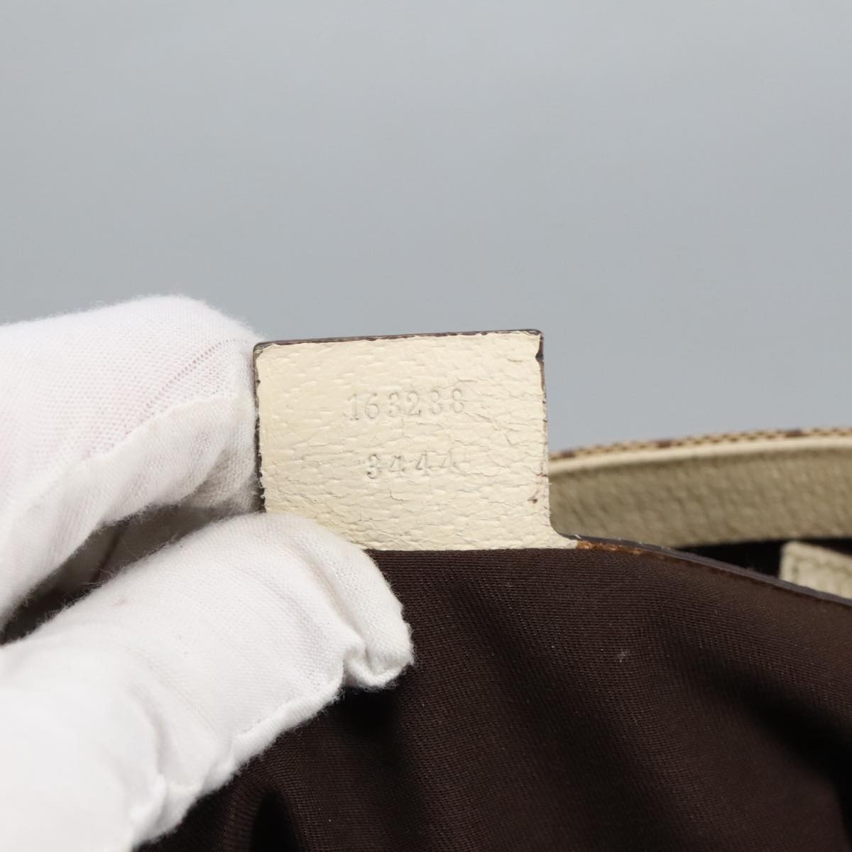 Gucci Beige Canvas Tote Bag ()