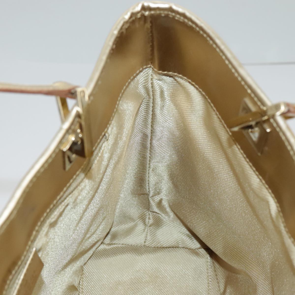 Gucci Gold Canvas Tote Bag ()