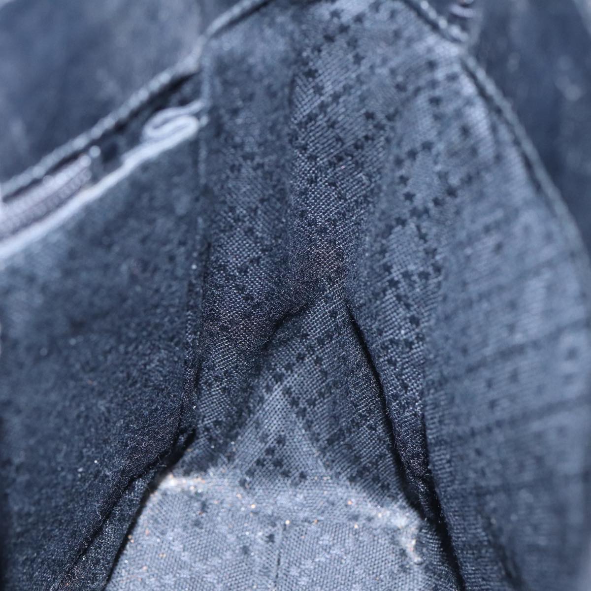 Gucci Black Synthetic Handbag ()