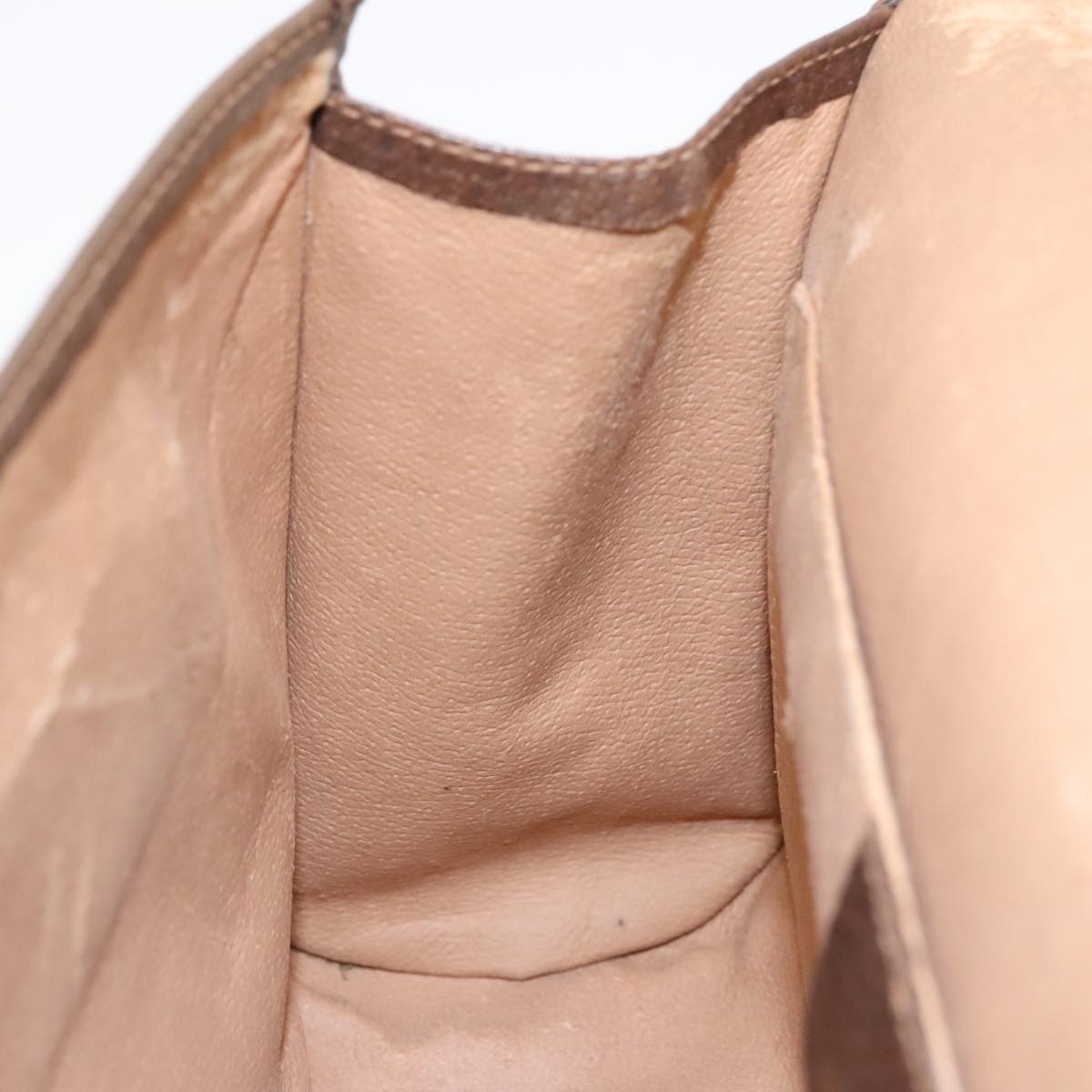 Gucci Beige Canvas Clutch Bag ()