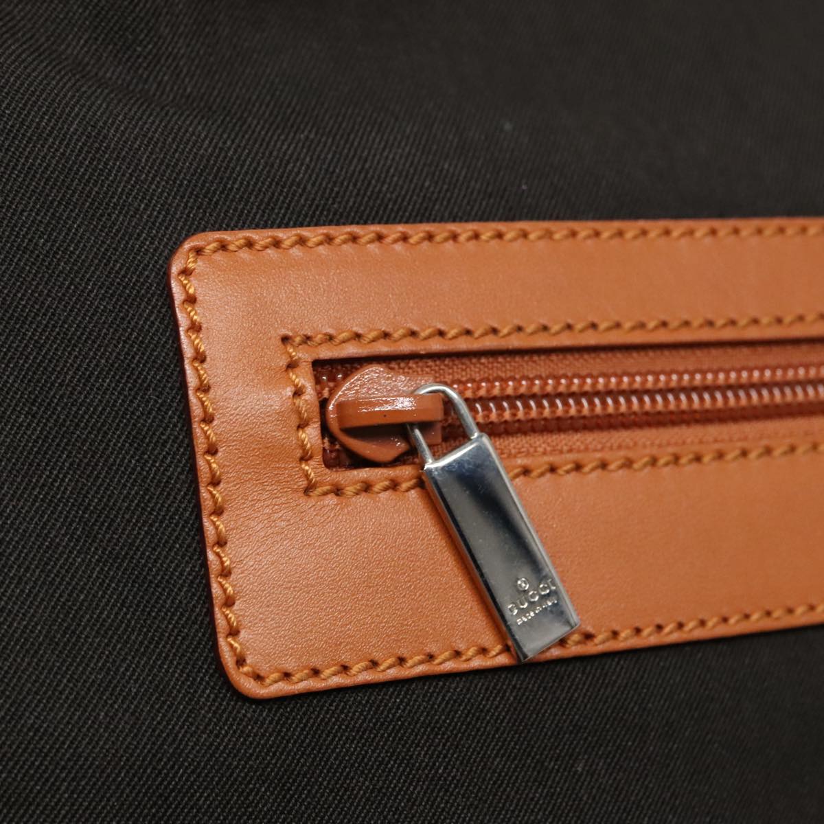 Gucci Khaki Canvas Tote Bag ()