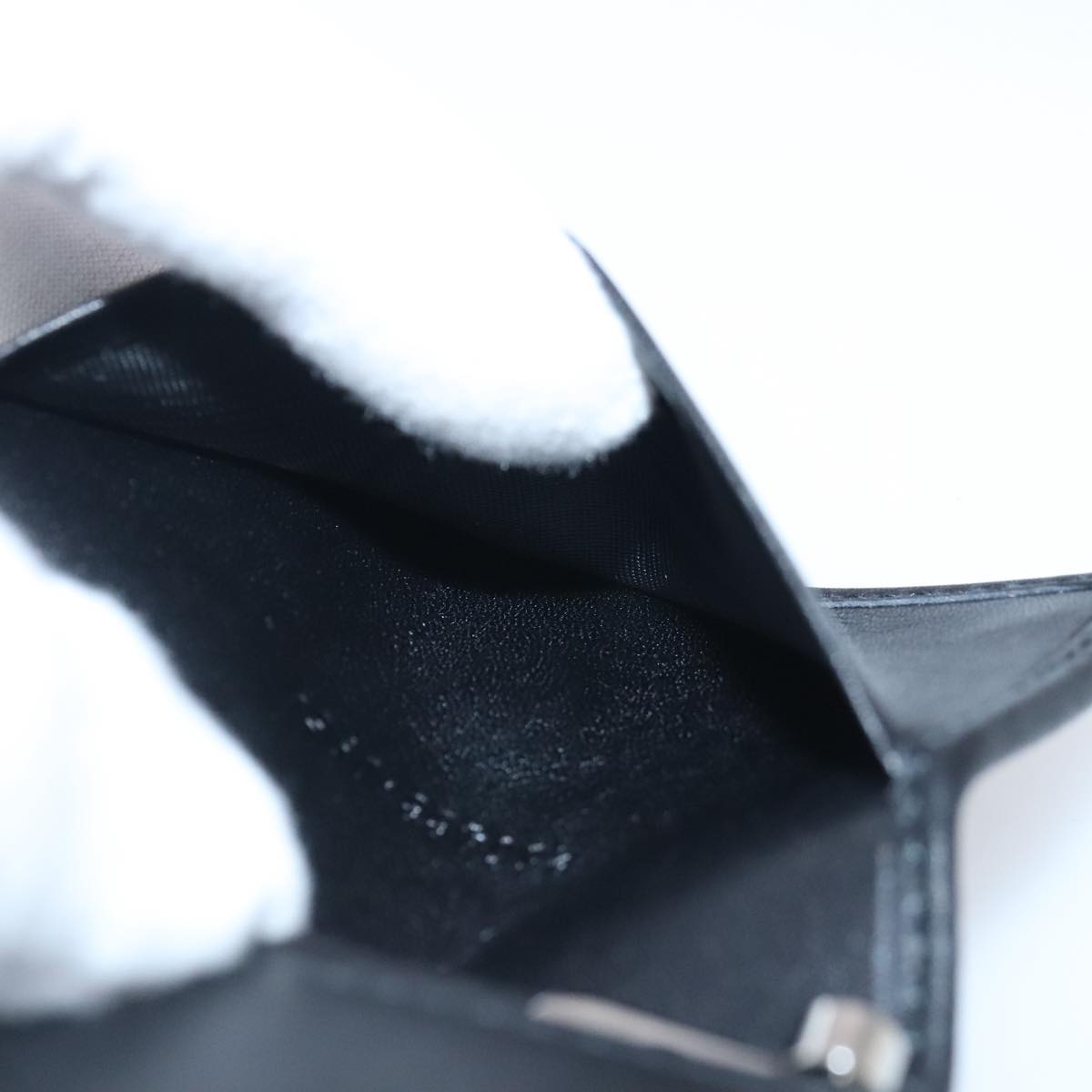 Gucci Key Case Black Leather Wallet  ()