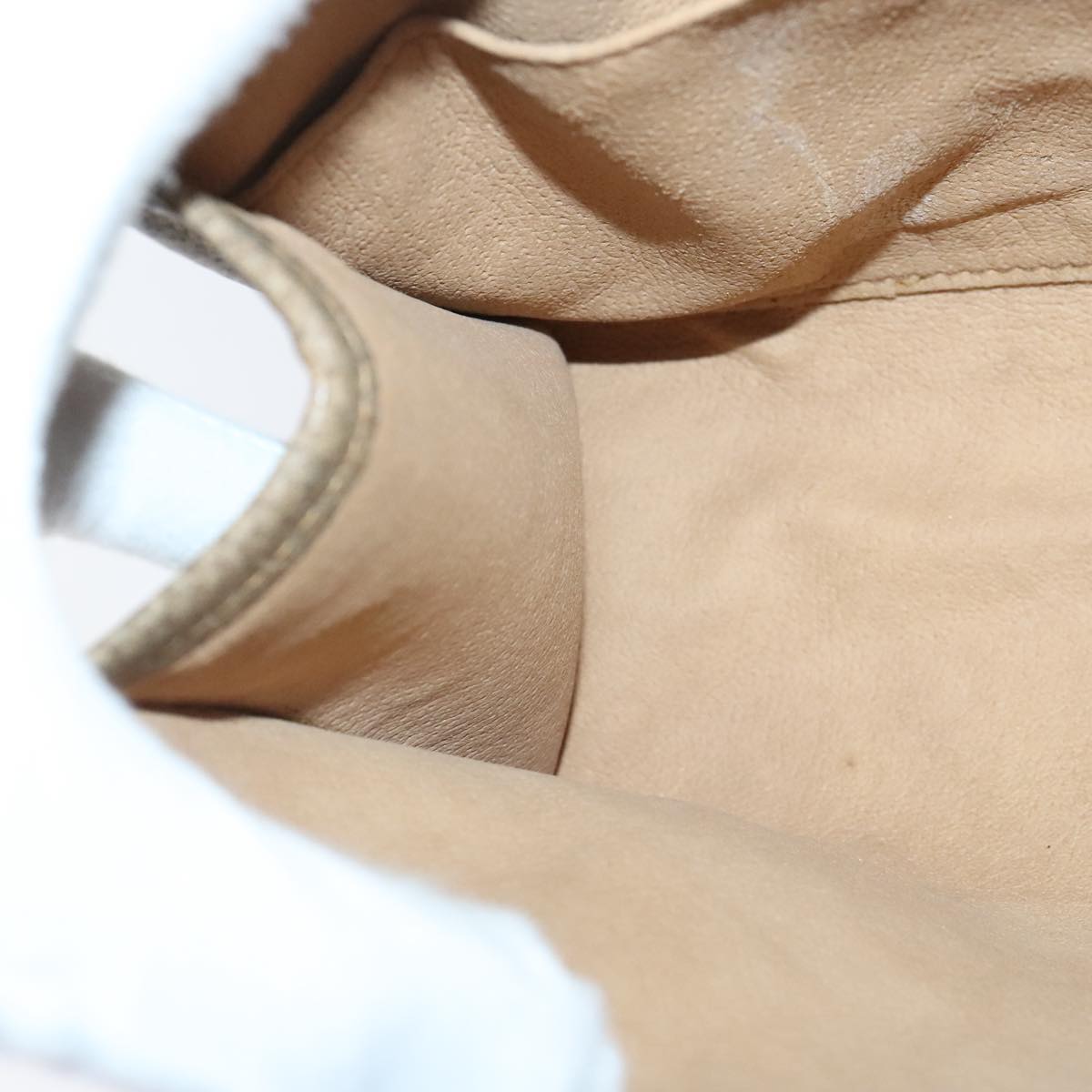 Gucci Beige Canvas Clutch Bag ()