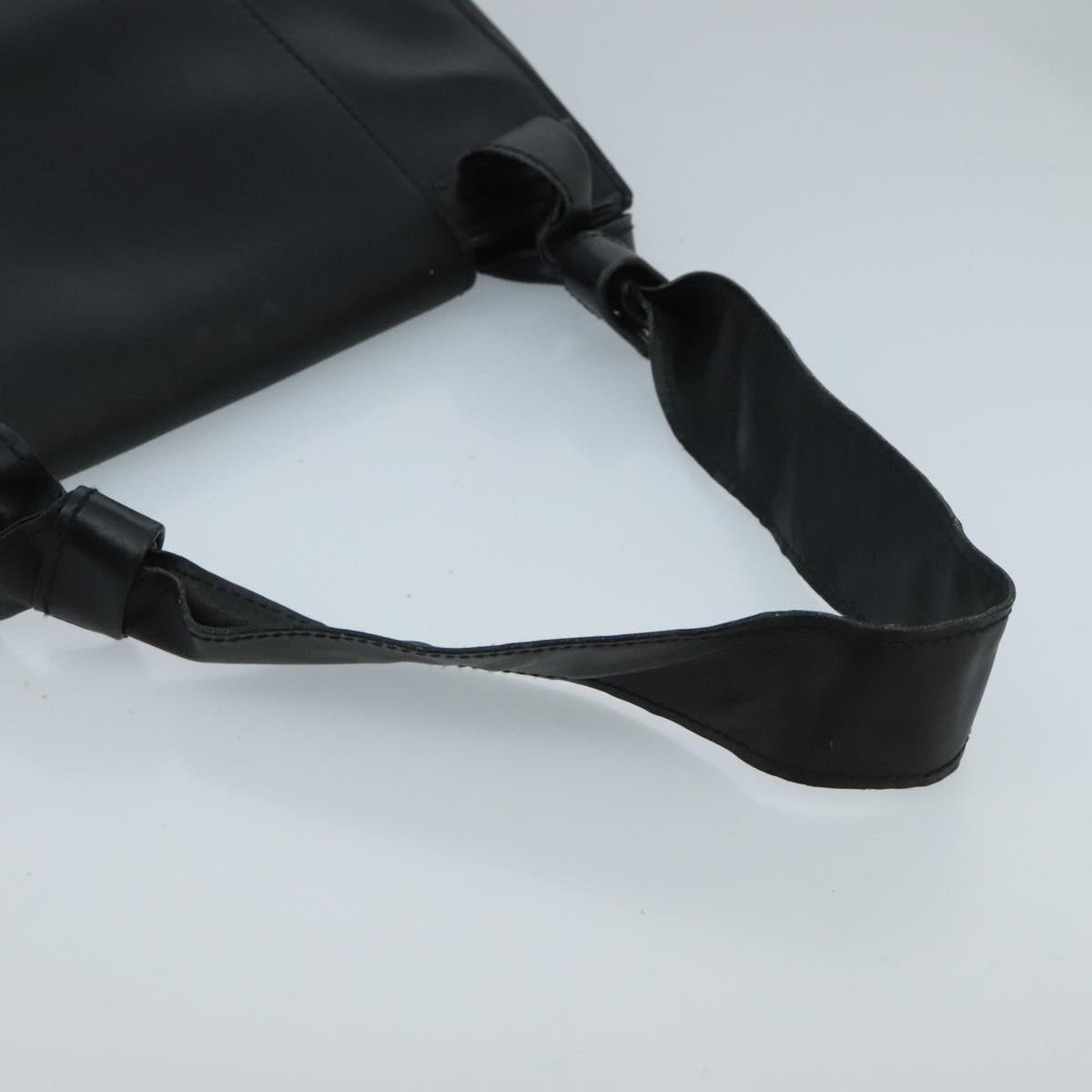 Gucci Black Leather Shoulder Bag ()