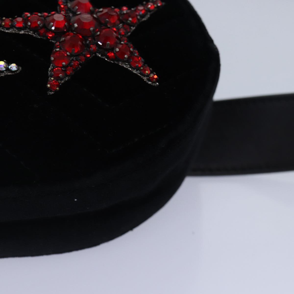 Gucci Gg Marmont Black Velvet Clutch Bag ()