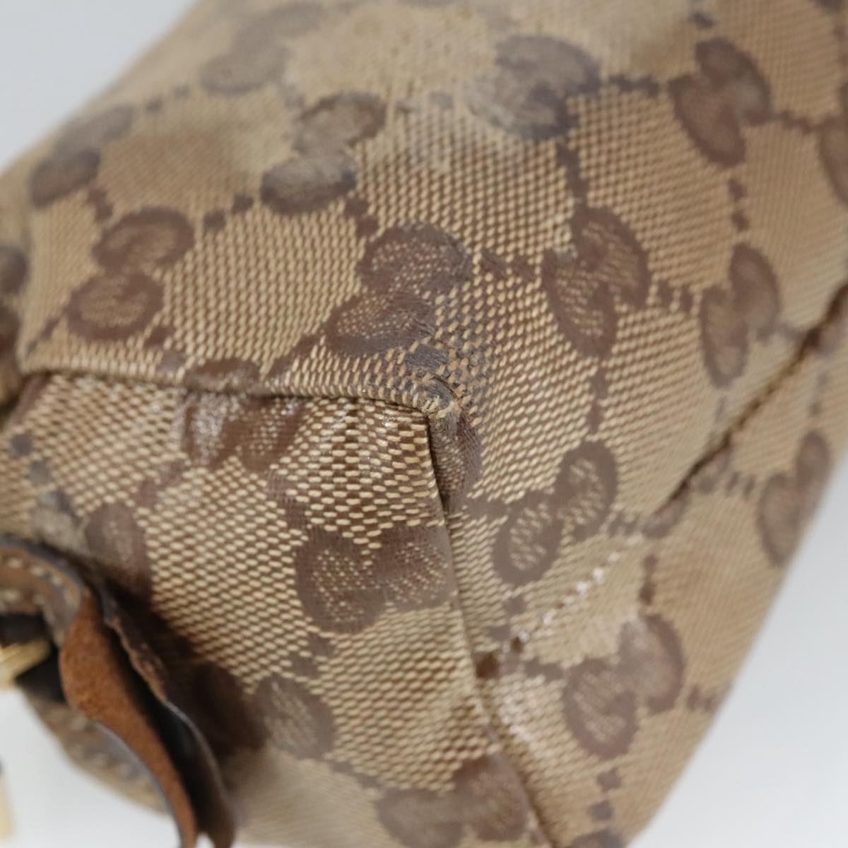 Gucci Gg Crystal Beige Canvas Clutch Bag ()