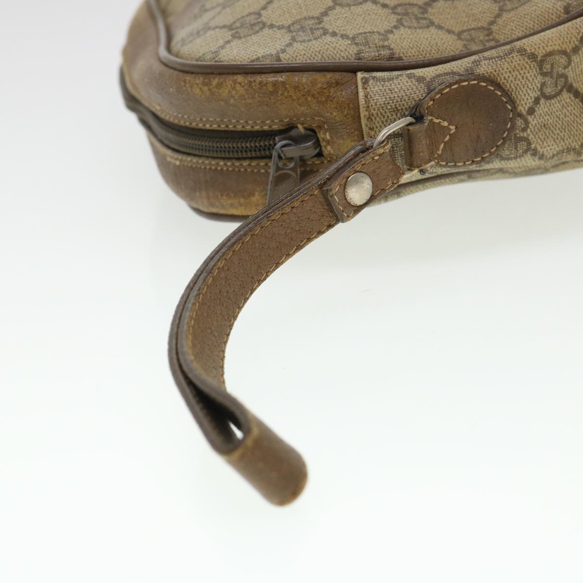Gucci Beige Canvas Clutch Bag ()