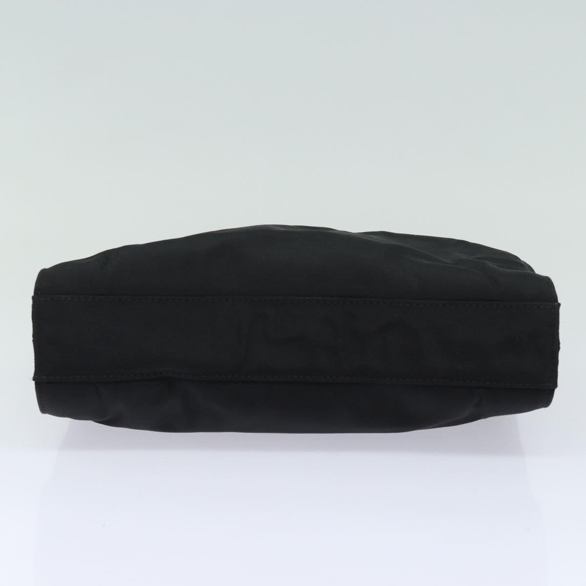 Gucci Black Synthetic Handbag ()