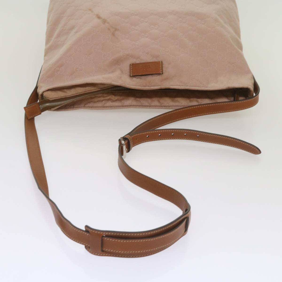 Gucci Gg Nylon Pink Synthetic Shoulder Bag ()