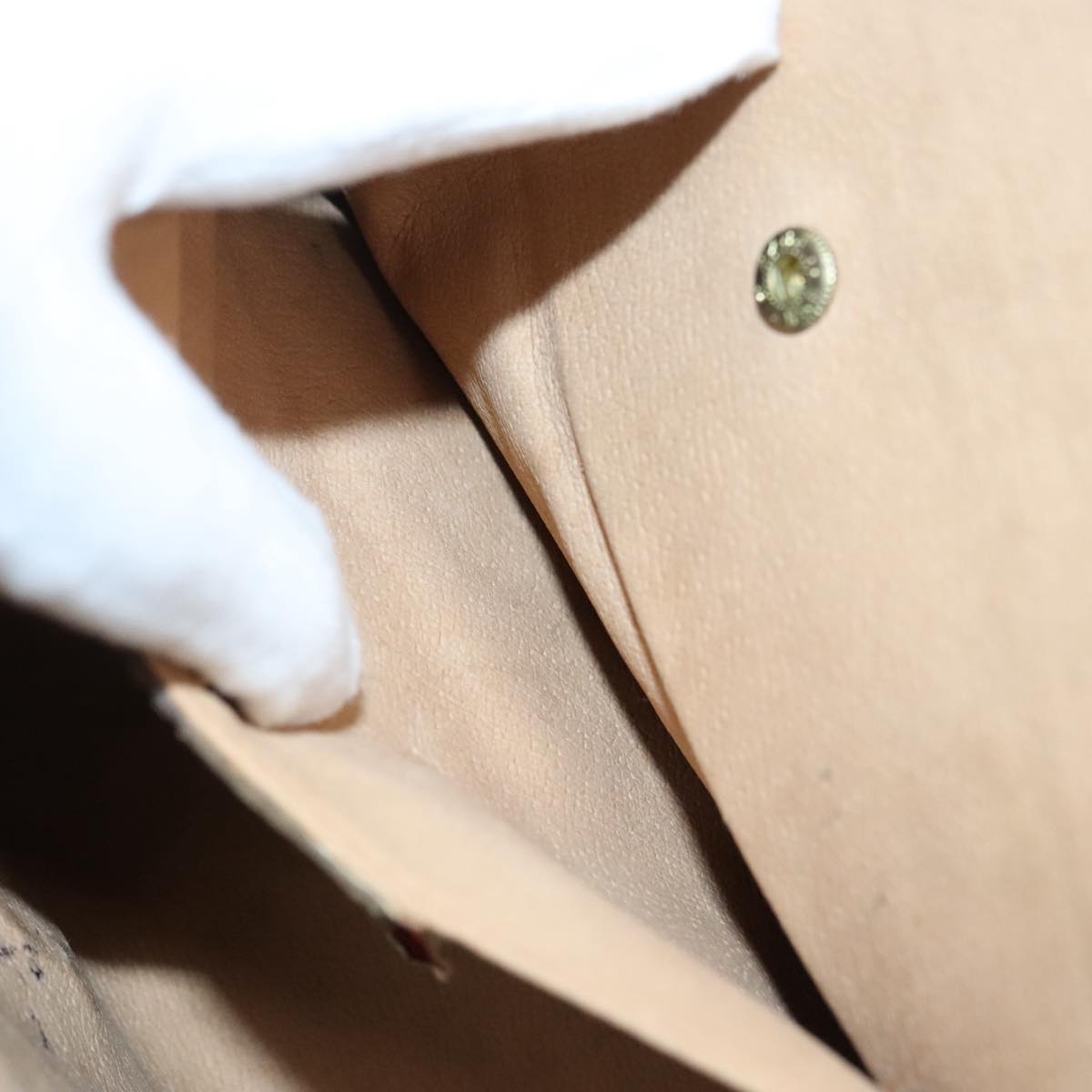 Gucci Beige Canvas Clutch Bag ()