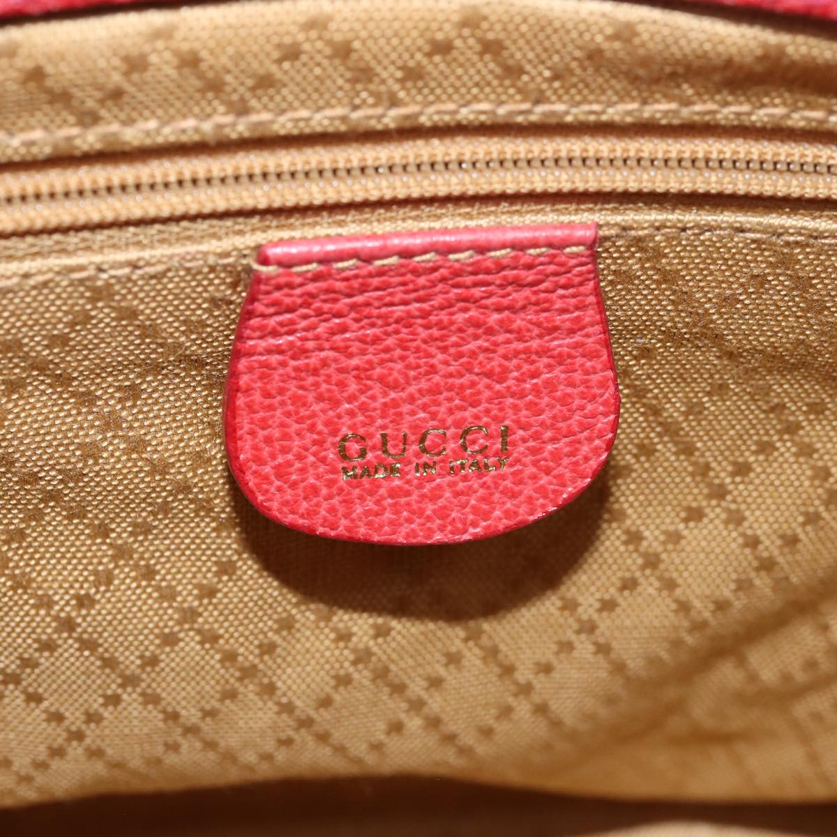 Gucci Bamboo Red Suede Handbag ()