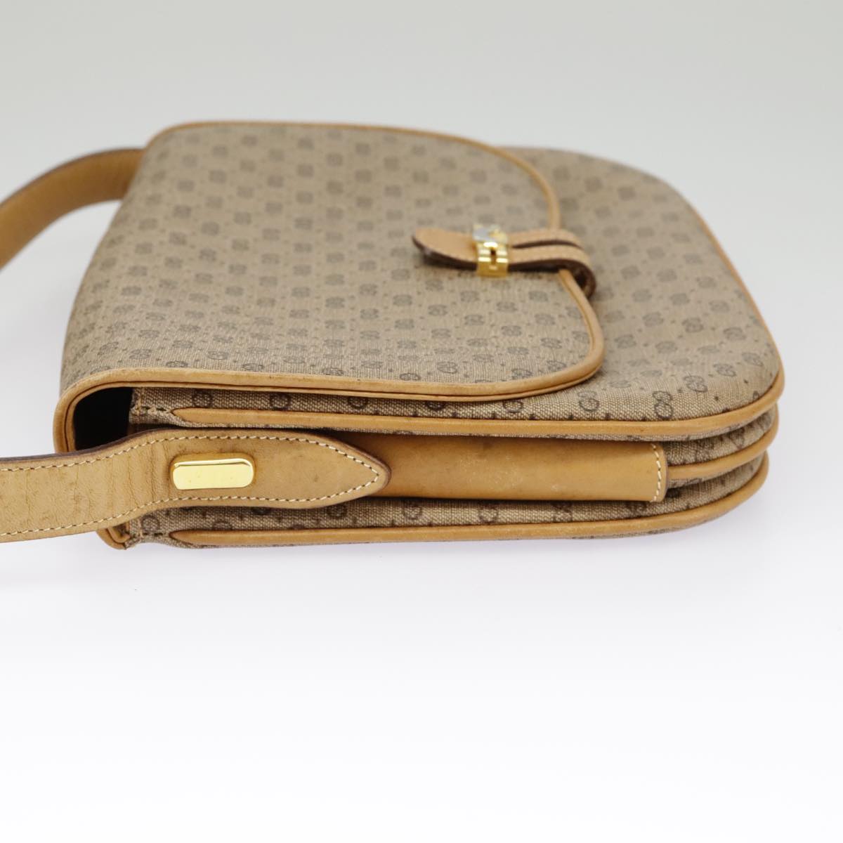 Gucci Micro Small Gg Canvas Beige Canvas Shoulder Bag ()