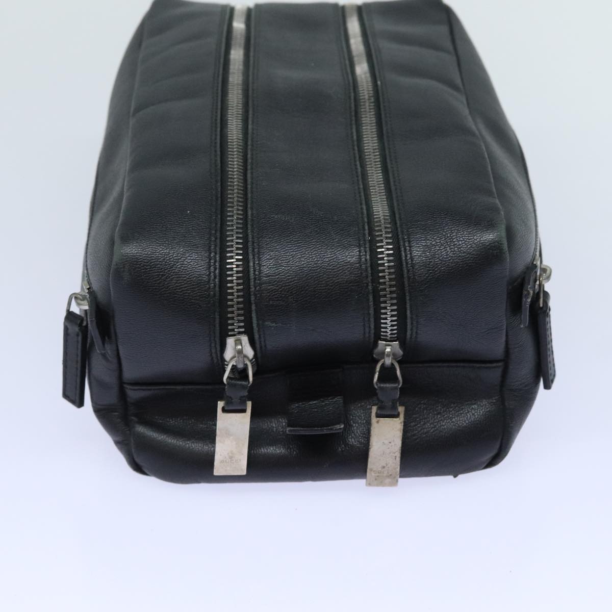 Gucci -- Black Leather Clutch Bag ()