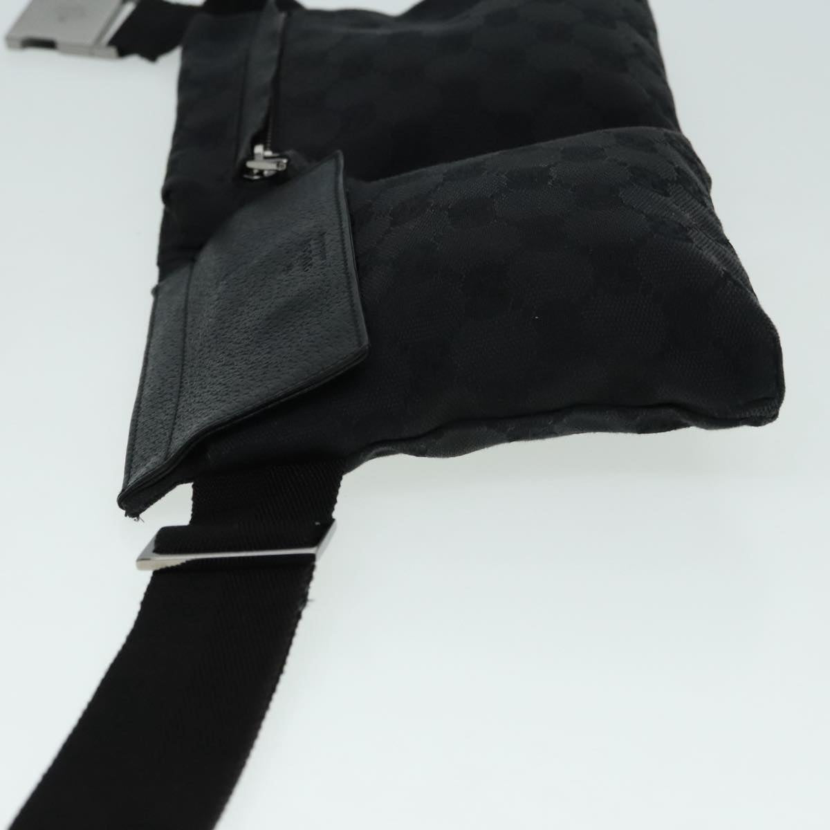 Gucci Black Canvas Shoulder Bag ()