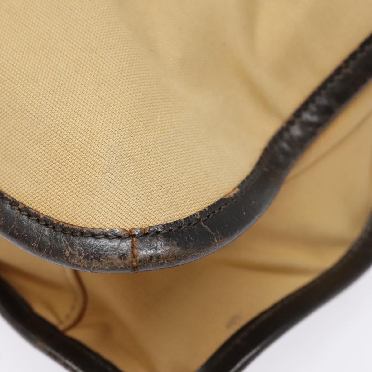 Gucci Beige Canvas Shoulder Bag ()