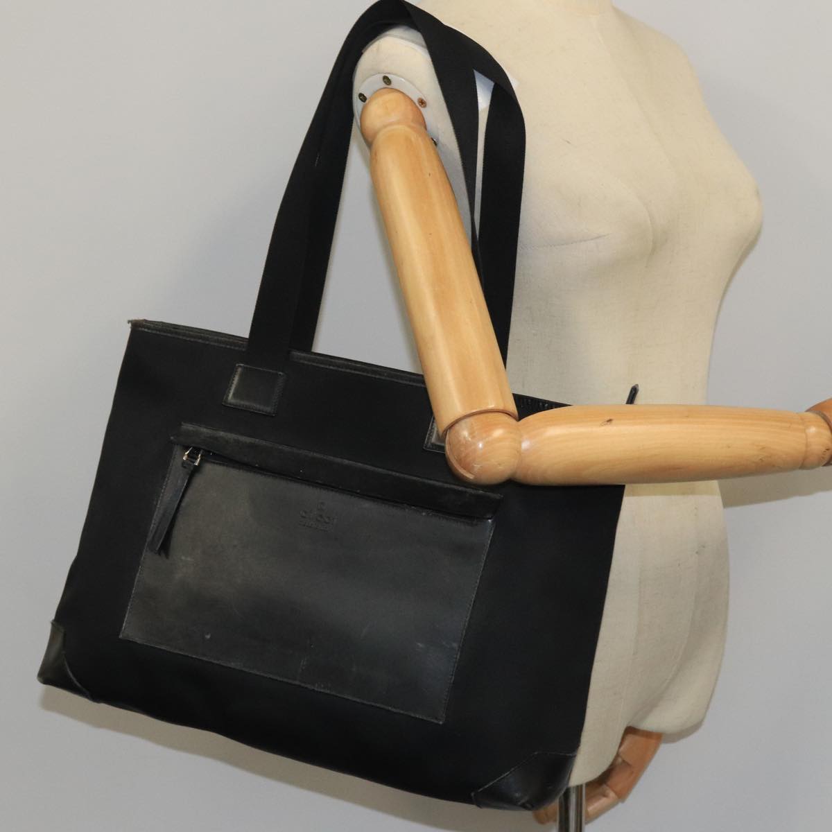 Gucci Black Canvas Tote Bag ()