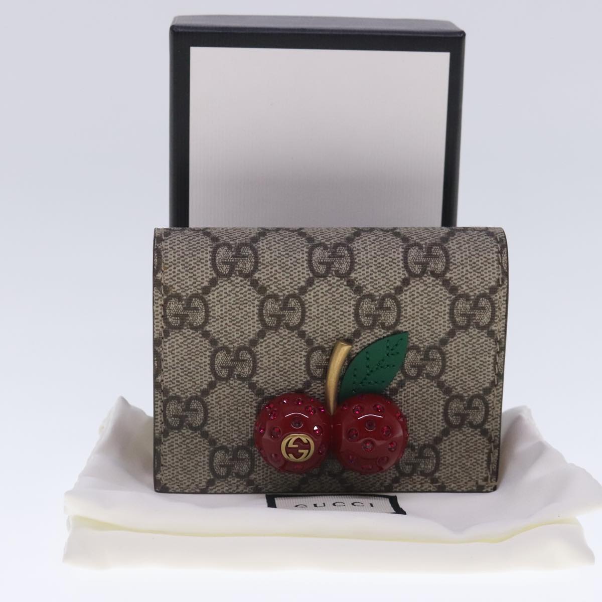 Gucci Beige Canvas Wallet  ()