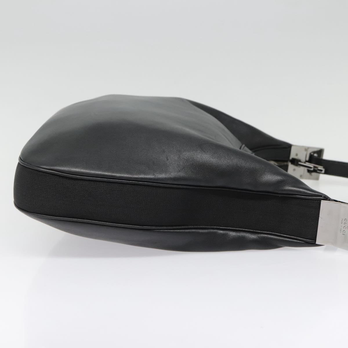 Gucci Black Leather Shoulder Bag ()