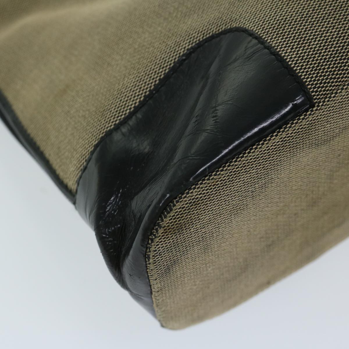 Gucci Beige Canvas Shoulder Bag ()