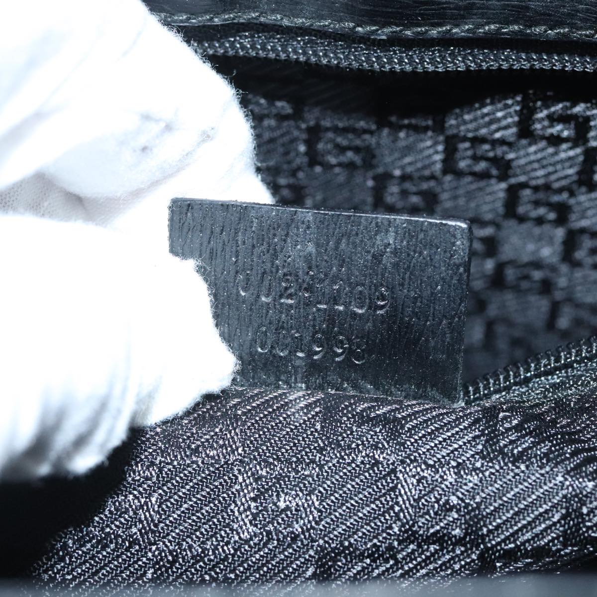 Gucci Grey Canvas Tote Bag ()