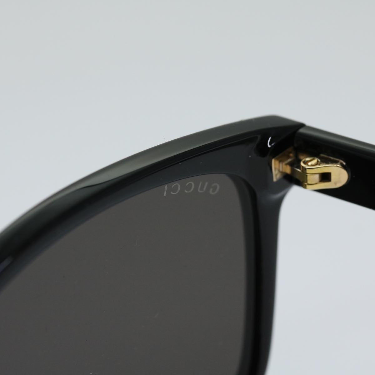 Gucci Black Plastic Glasses  ()