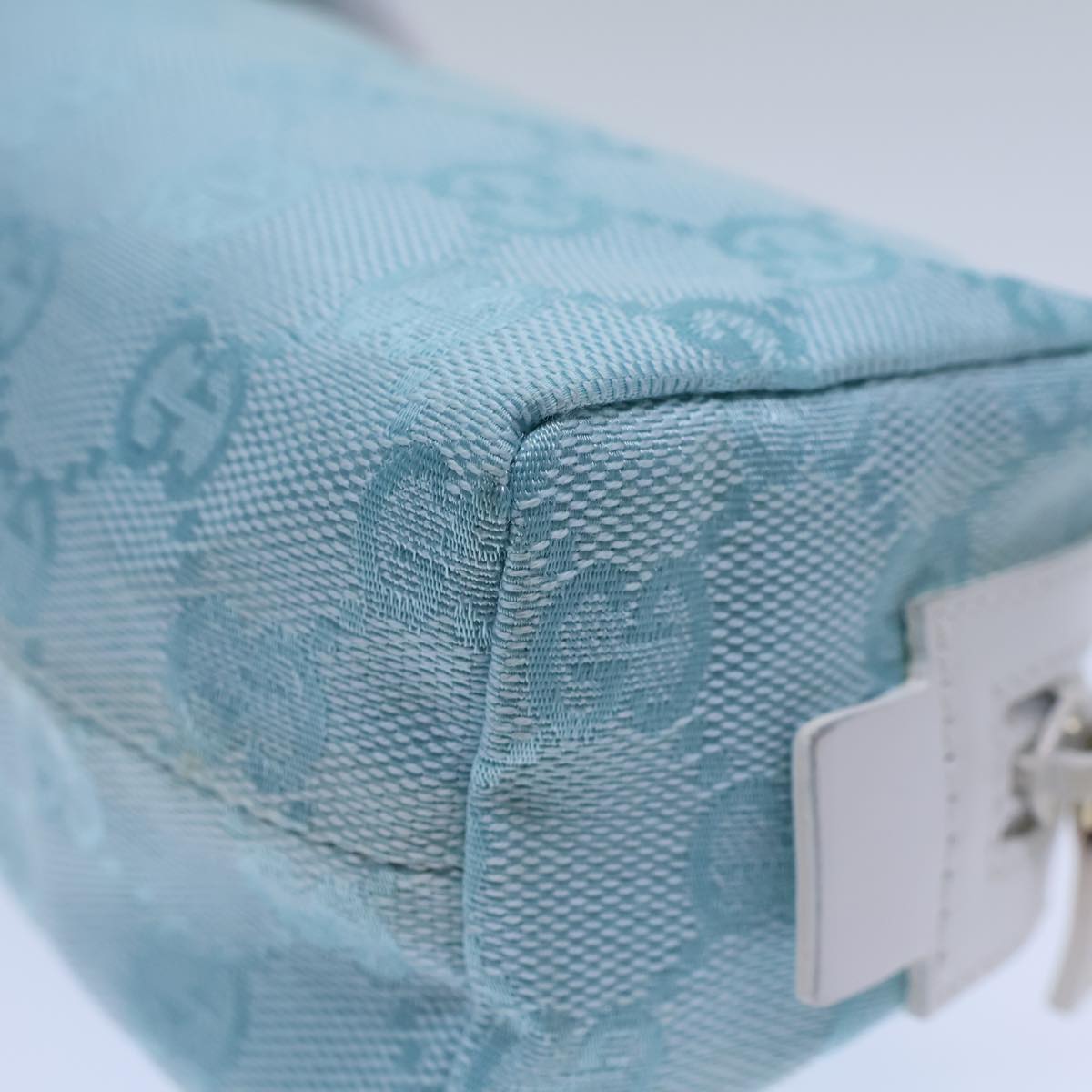 Gucci Gg Canvas Blue Canvas Clutch Bag ()