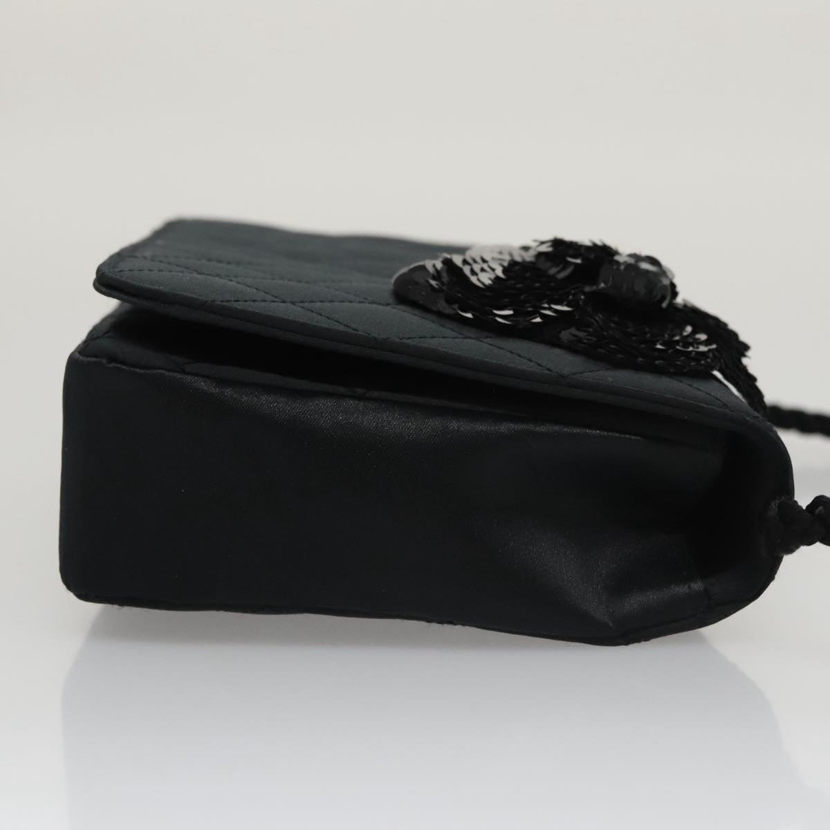 Chanel Camellia Black Silk Shoulder Bag ()