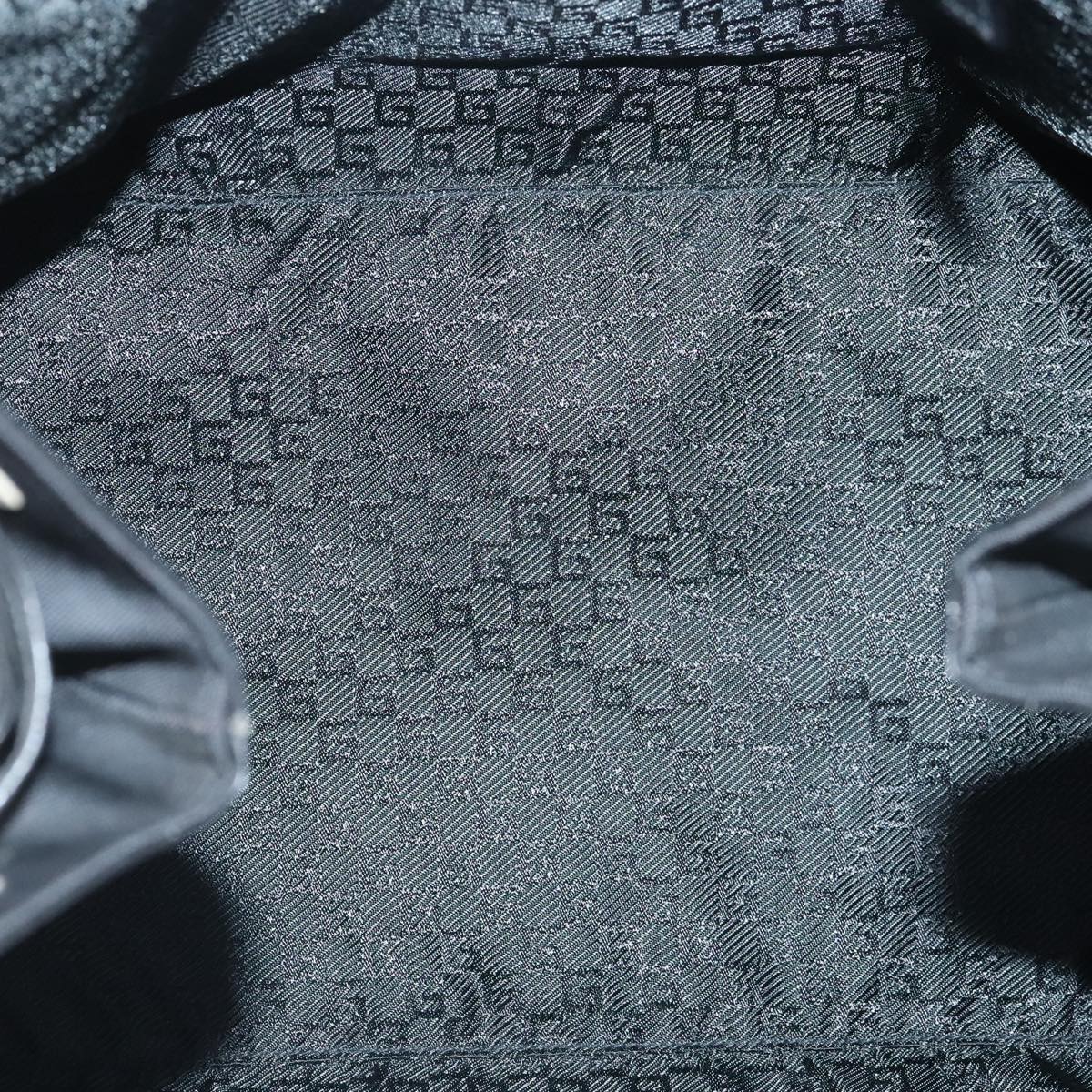 Gucci Black Canvas Shoulder Bag ()