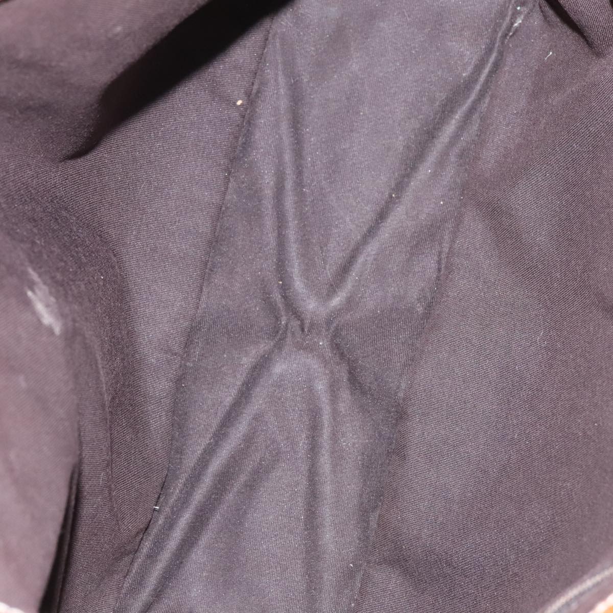 Gucci -- Brown Canvas Handbag ()