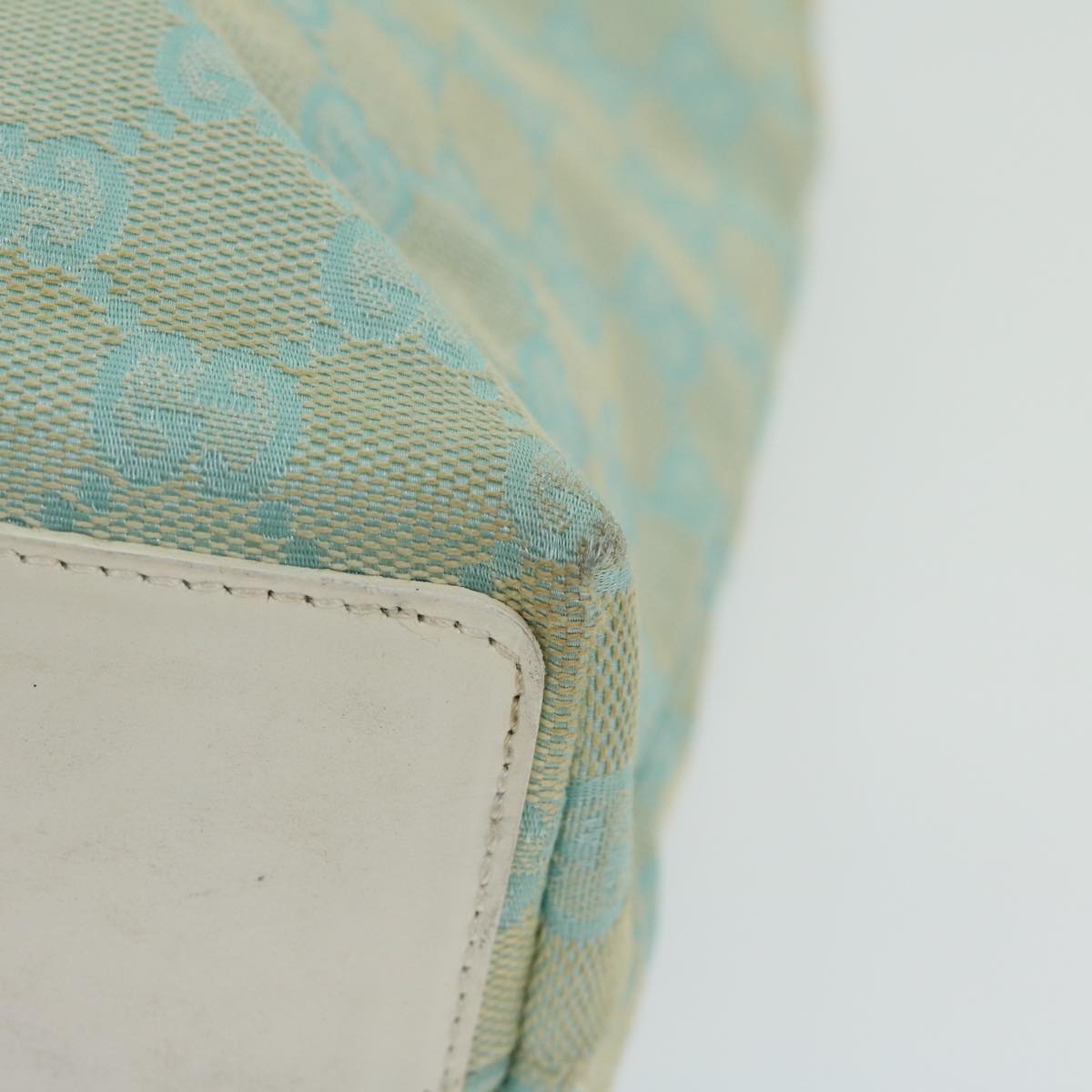 Gucci Gg Canvas Blue Canvas Handbag ()