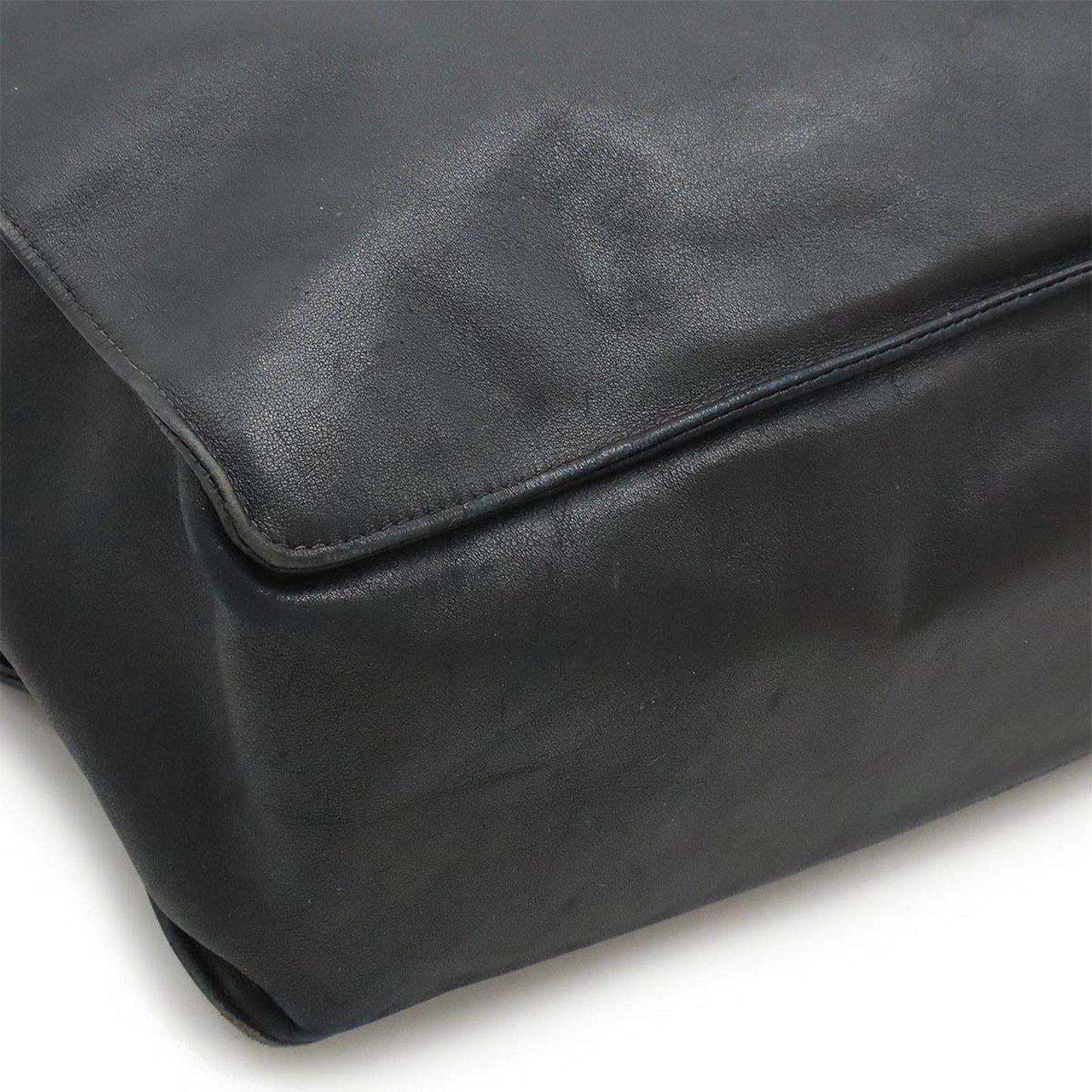 Chanel Black Leather Shoulder Bag Tote Bag ()