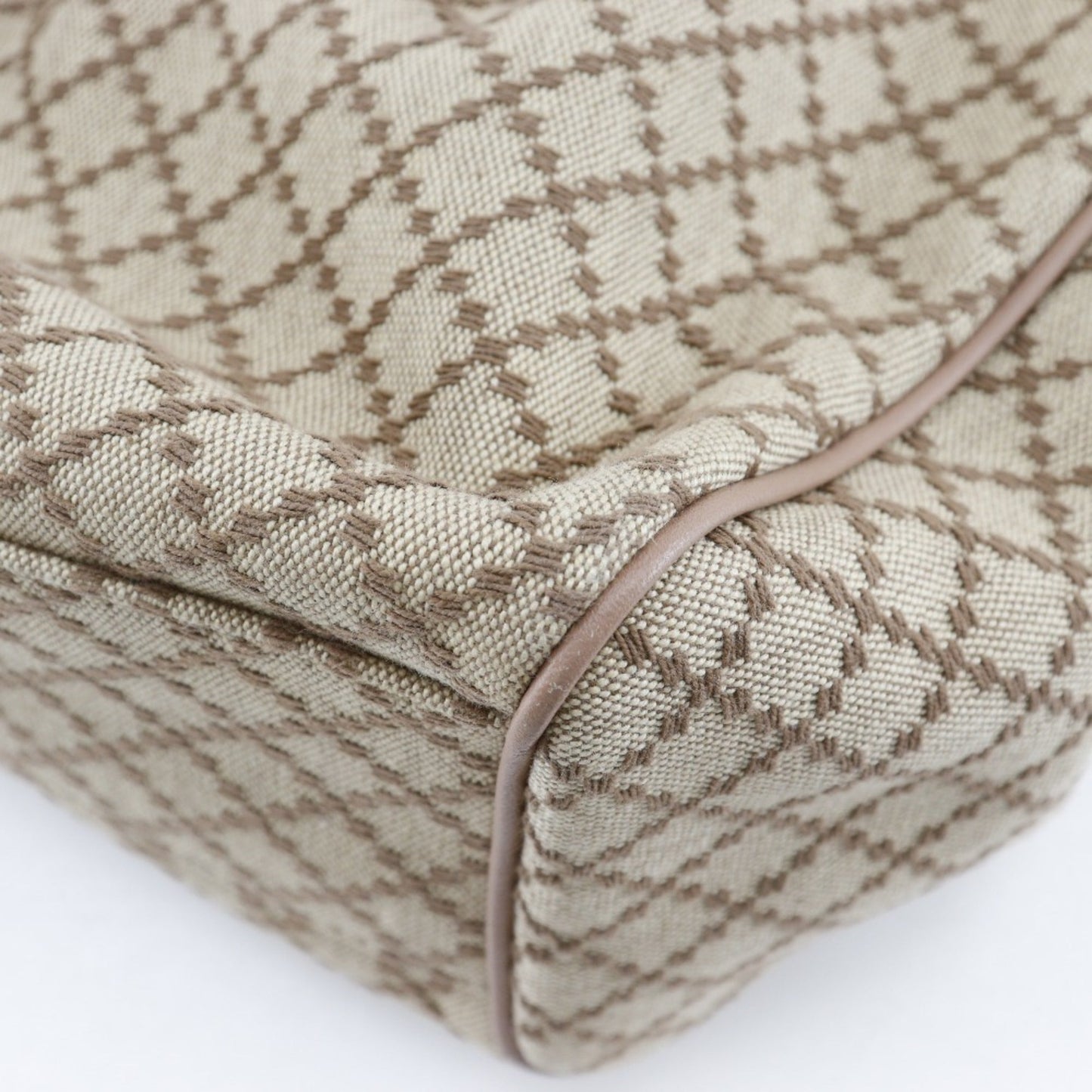 Gucci Beige Pink Canvas Handbag ()