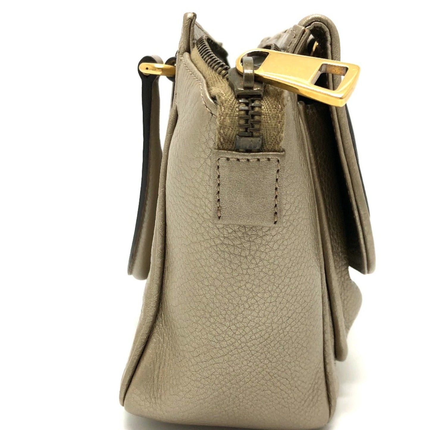 Gucci Gold Leather Handbag ()