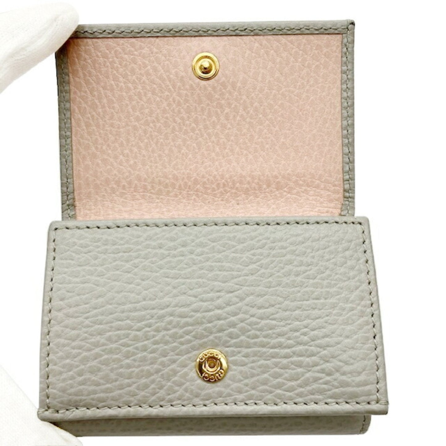 Gucci Gray Leather Wallet (Tri-Fold) ()