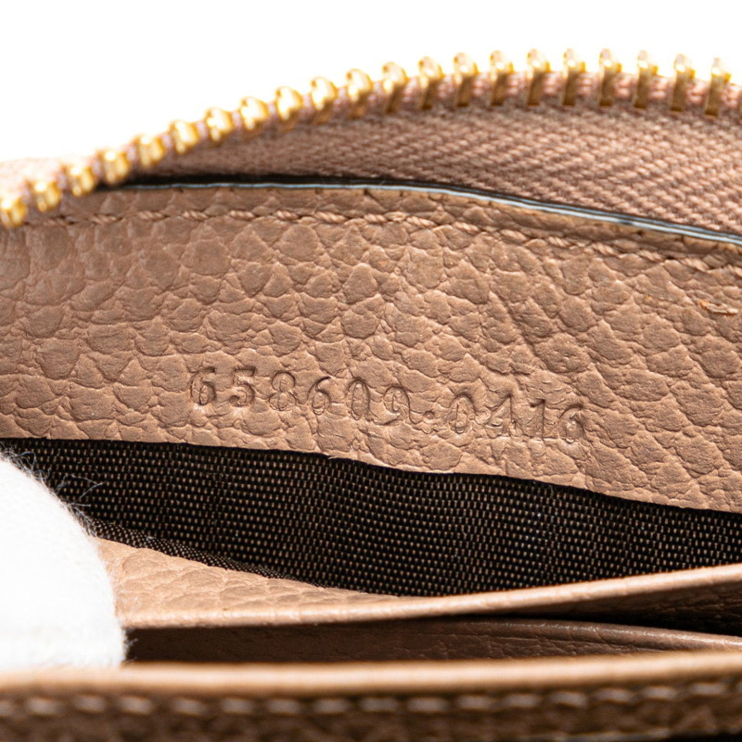 Gucci Beige Pvc Leather Wallet (Bi-Fold) ()