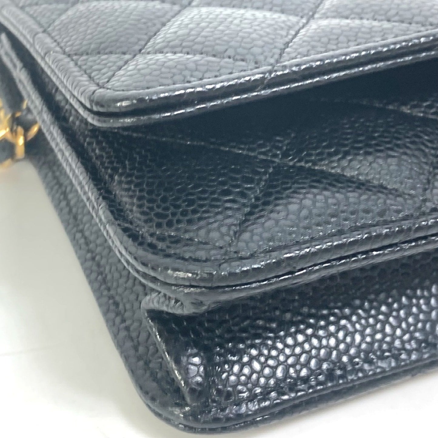 Chanel Black Leather Shoulder Bag ()
